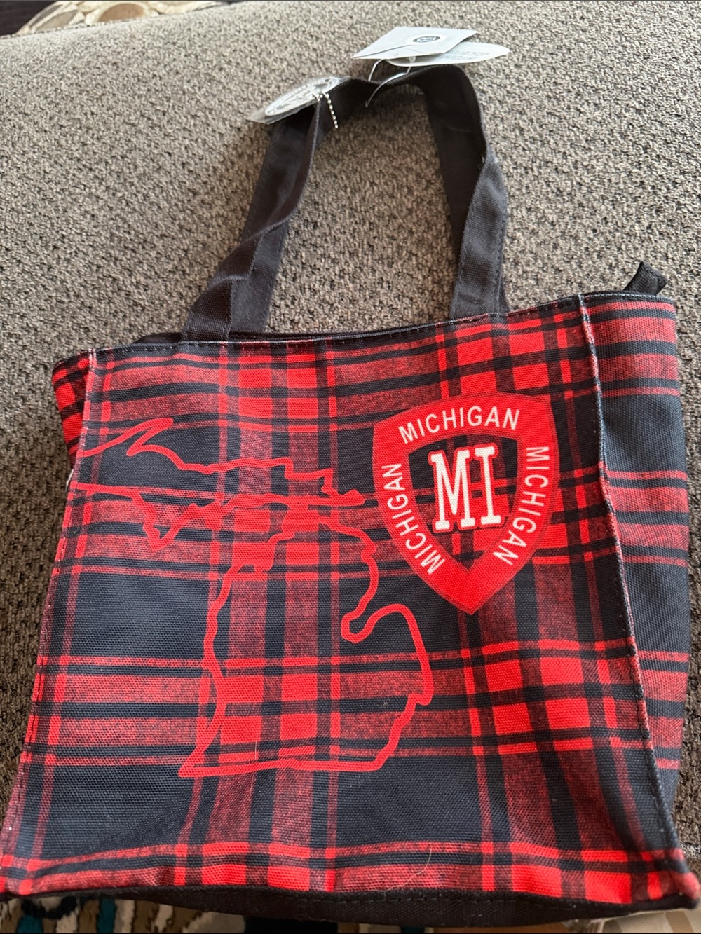 Robin Ruth Red and Black Plaid Michigan Toiletry Bag/tote